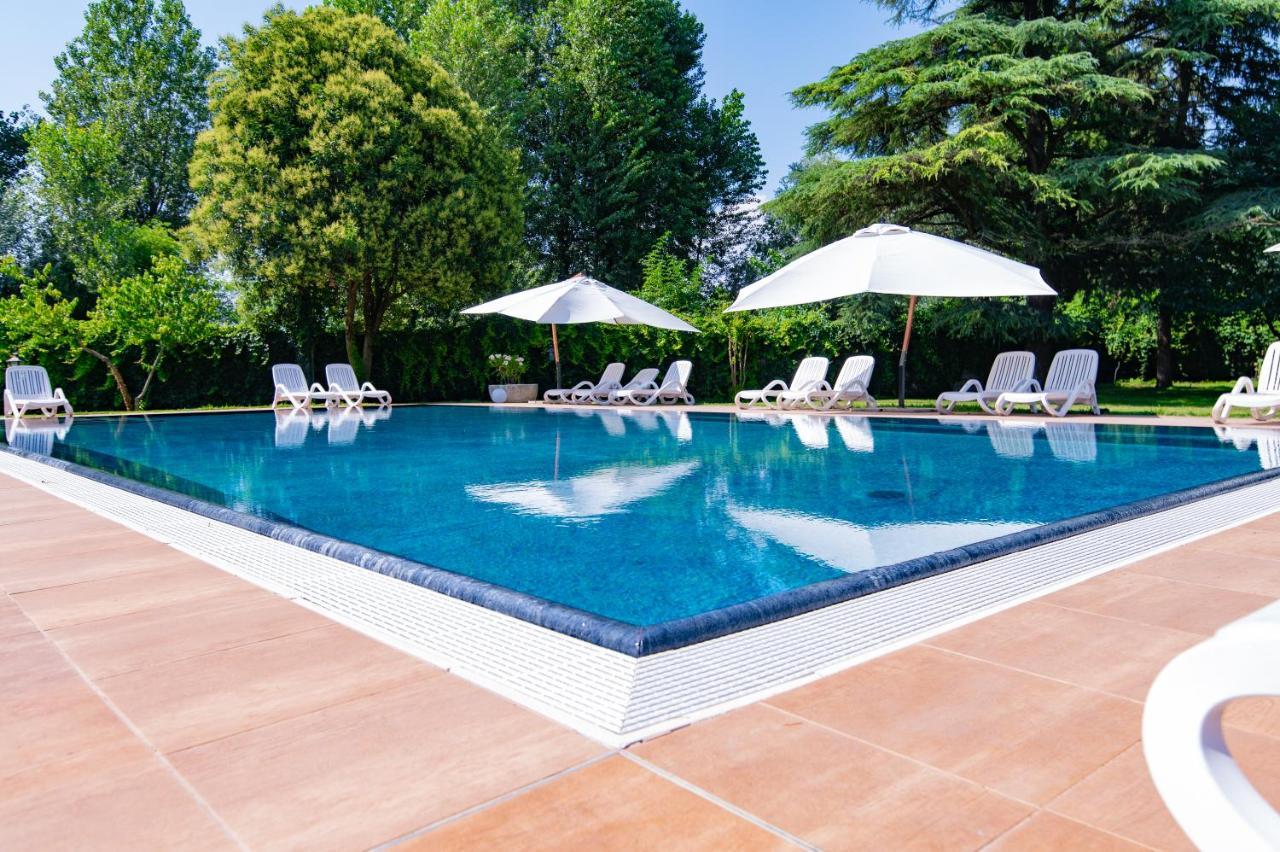 Villa Vitti'S - Verona Est San Martino Buon Albergo Exterior foto
