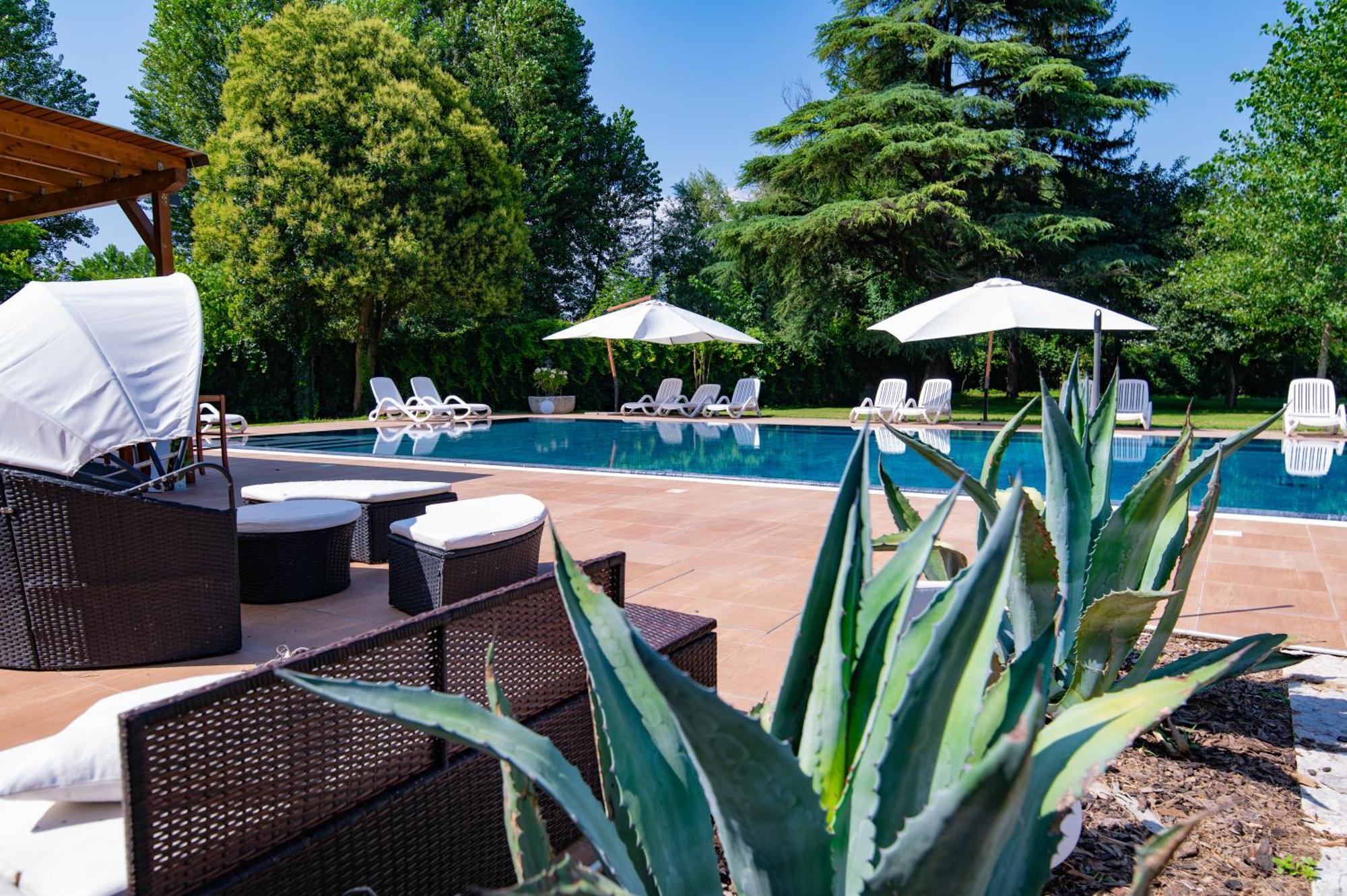 Villa Vitti'S - Verona Est San Martino Buon Albergo Exterior foto